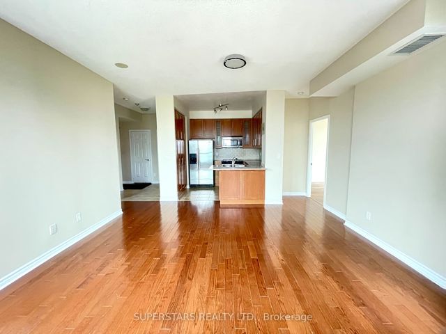2010 - 18 Holmes Ave