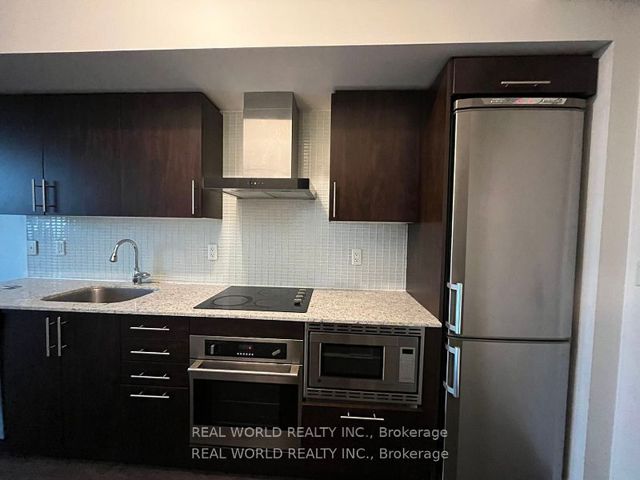 1509 - 352 Front St W