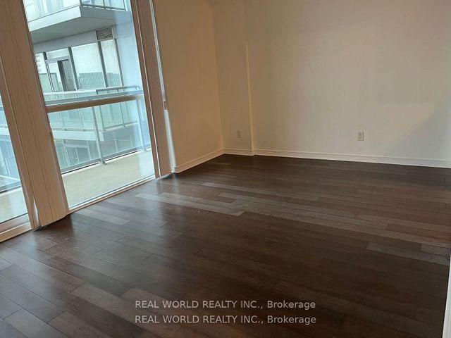 1509 - 352 Front St W