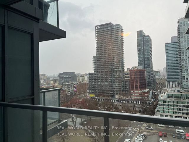 1509 - 352 Front St W