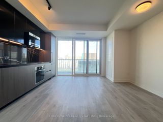 1003 - 425 Front St E