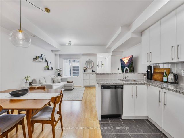 124 - 19 Coneflower Cres