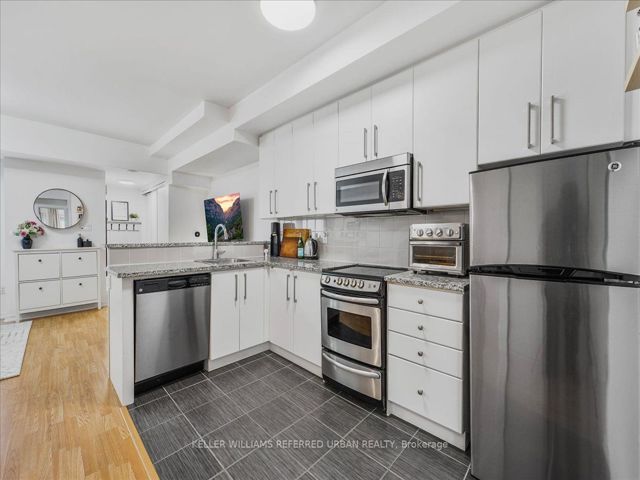 124 - 19 Coneflower Cres