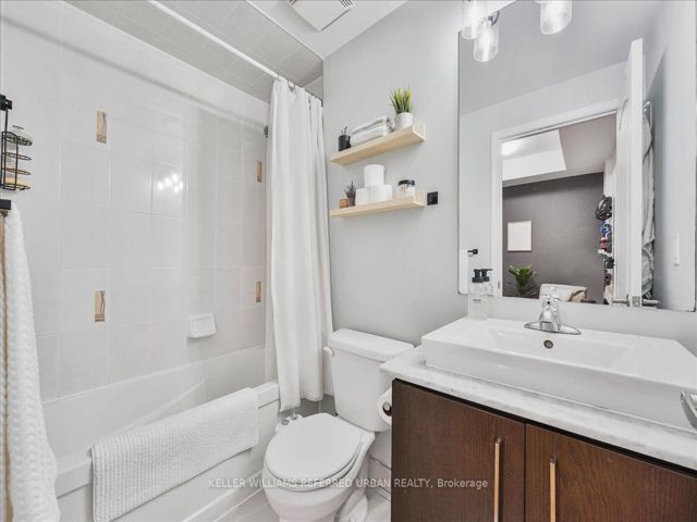 124 - 19 Coneflower Cres