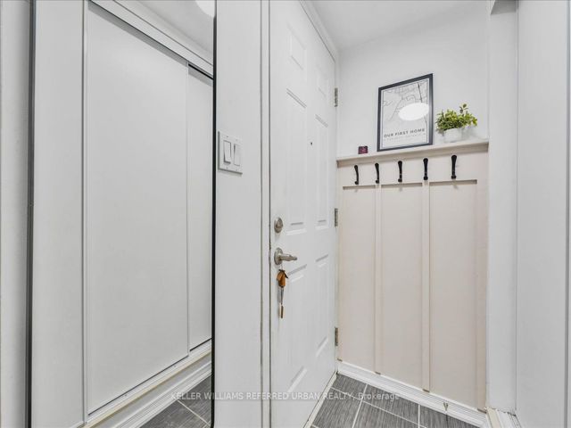 124 - 19 Coneflower Cres