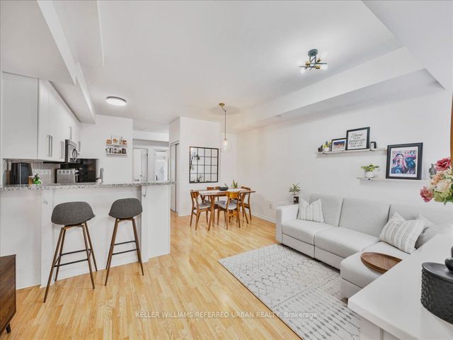 124 - 19 Coneflower Cres