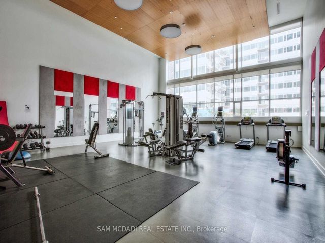 2412 - 225 Sackville St