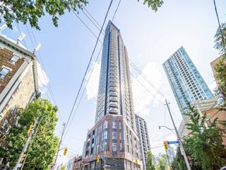 1011 - 159 Wellesley St E