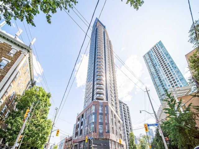 1011 - 159 Wellesley St E
