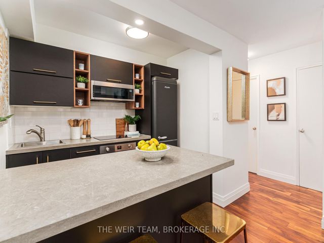 609 - 30 Gloucester St