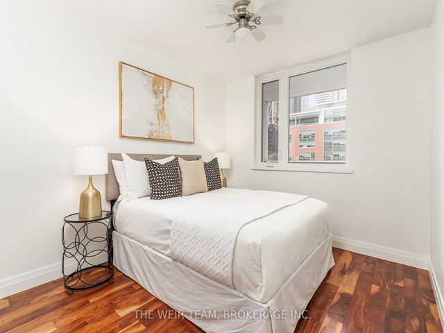 609 - 30 Gloucester St
