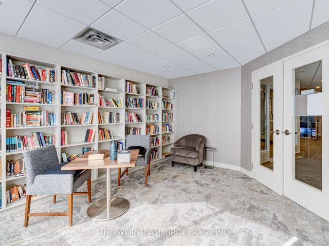 609 - 30 Gloucester St