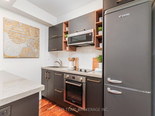 609 - 30 Gloucester St