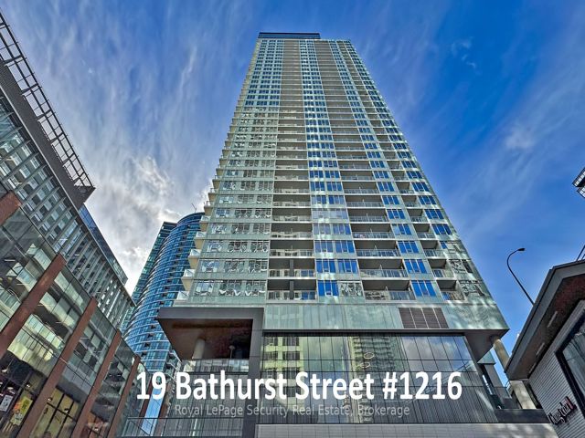 1216 - 19 Bathurst St