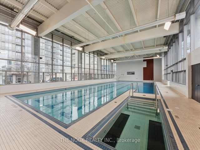 902 - 3 Navy Wharf Crt