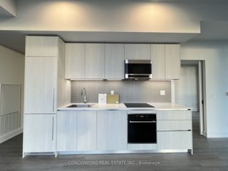 2703 - 8 Cumberland St