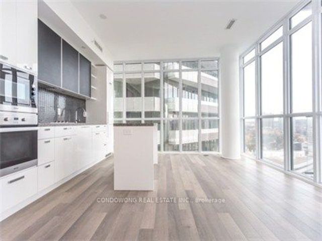 1402 - 32 Davenport Rd