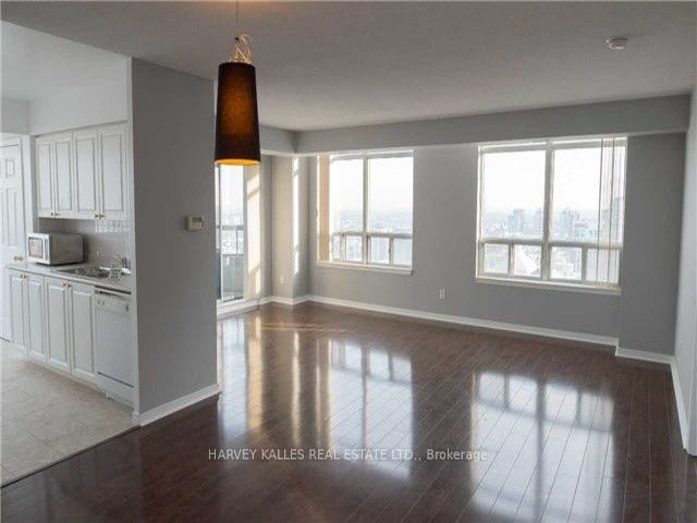 2805 - 33 Empress Ave