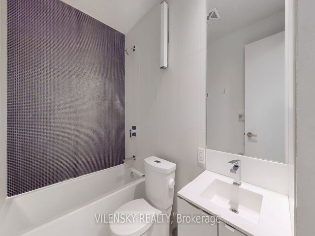 3311 - 125 Peter St