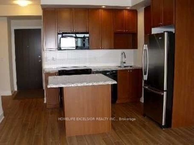 1303 - 28 Linden St