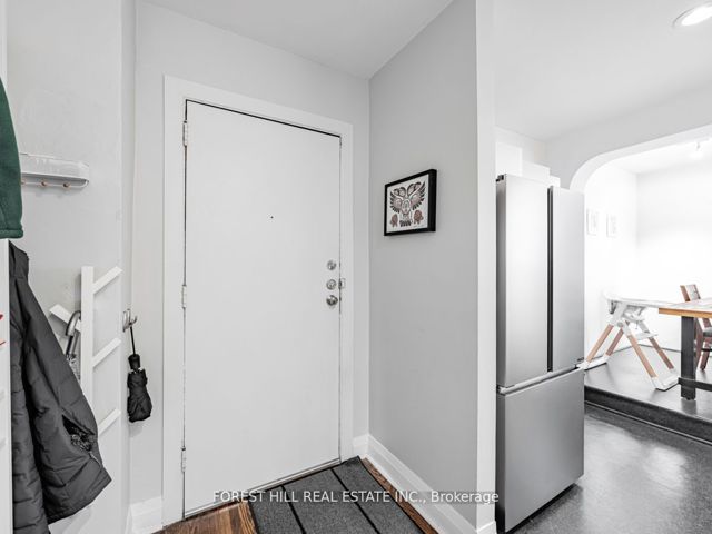 305 - 1840 Bathurst St