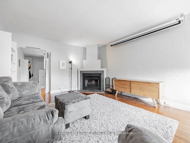305 - 1840 Bathurst St