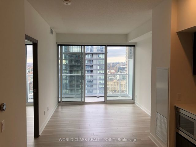 3308 - 17 Bathurst St