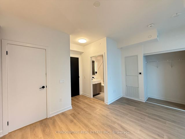 2603 - 117 Broadway Ave