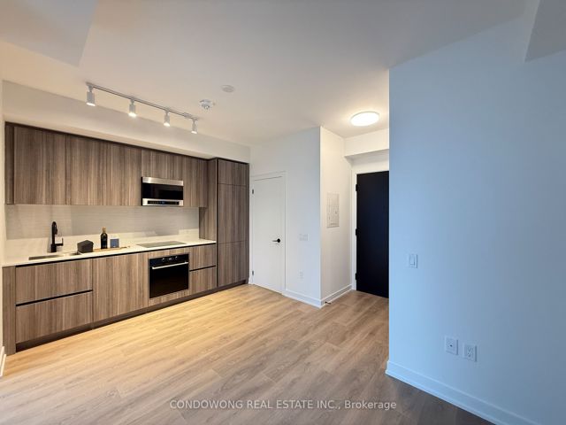2603 - 117 Broadway Ave