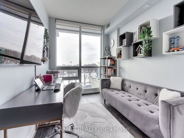 707 - 215 FORT YORK Blvd N