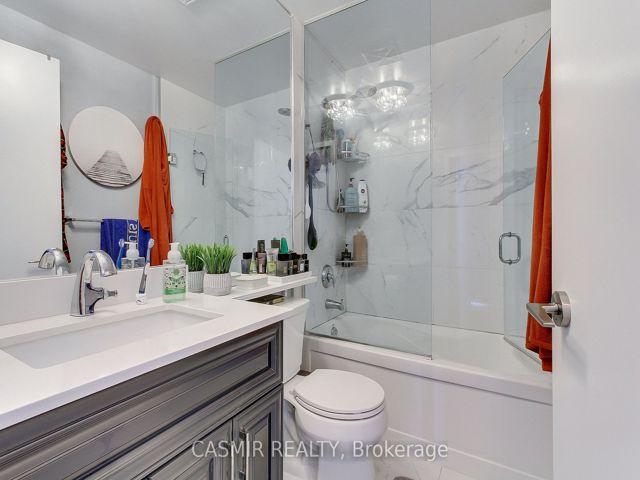 707 - 215 FORT YORK Blvd N
