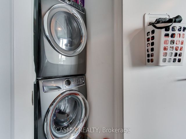 707 - 215 FORT YORK Blvd N