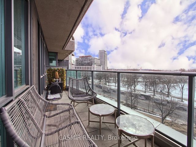 707 - 215 FORT YORK Blvd N