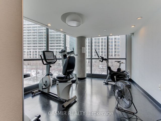 707 - 215 FORT YORK Blvd N