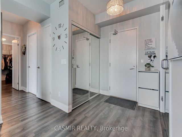 707 - 215 FORT YORK Blvd N