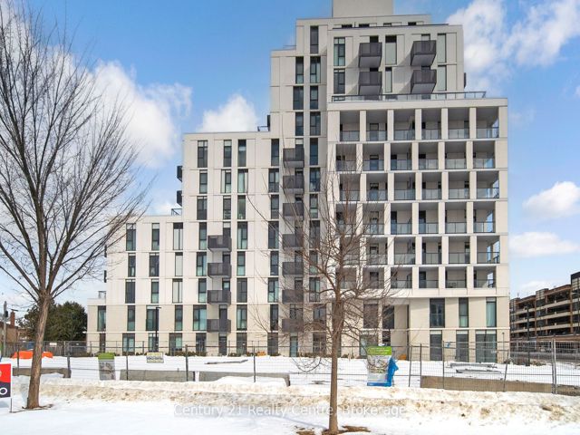 345 - 500 Wilson Ave