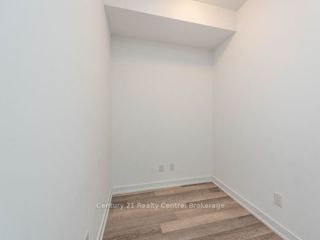 1402 - 1603 Eglington Ave W