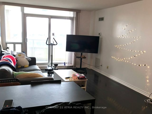 1111 - 3 Rean Dr S