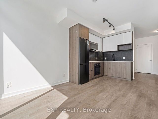1201 - 5 Defries St