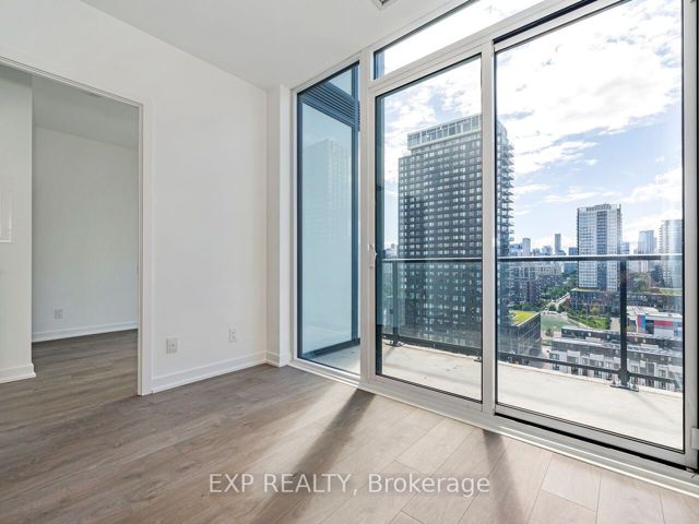 1201 - 5 Defries St