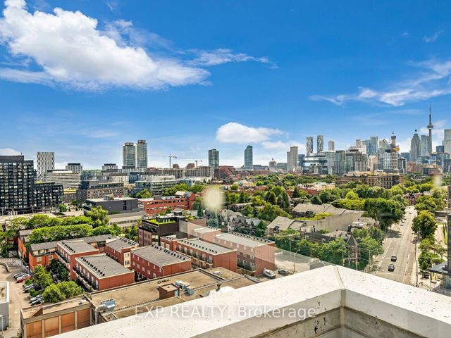 1201 - 5 Defries St