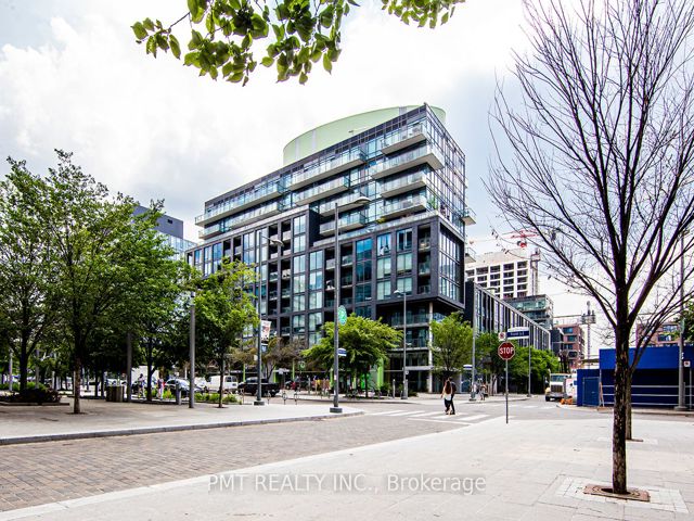 S301 - 455 Front St E