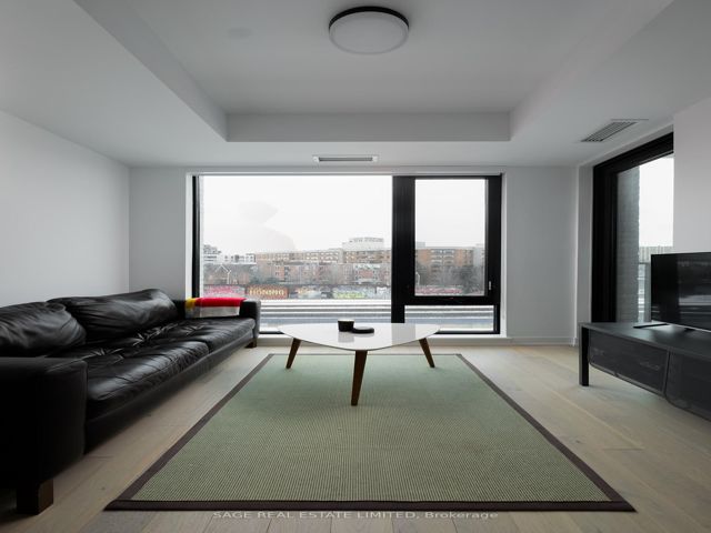 405 - 200 Sudbury St