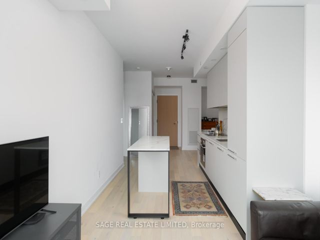 405 - 200 Sudbury St