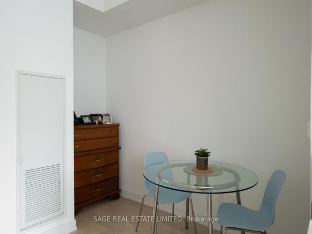 405 - 200 Sudbury St