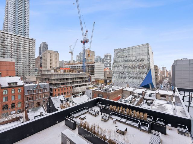 517 - 20 Edward St