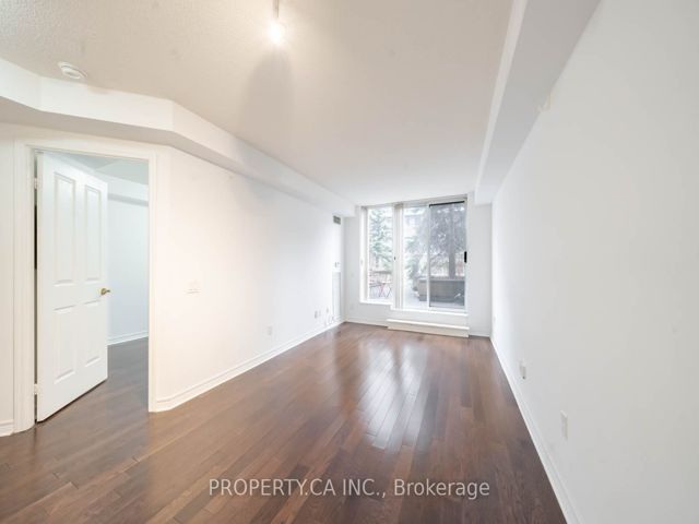 606 - 152 St Patrick St
