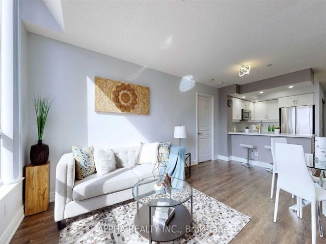 205 - 5 Northtown Way
