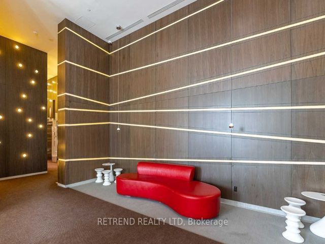 515 - 68 Canterbury Pl
