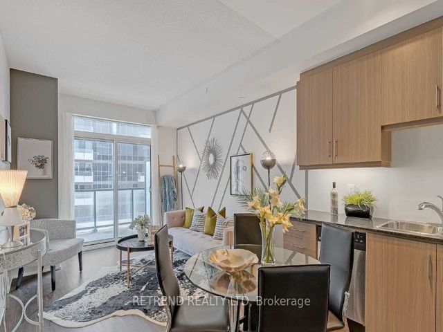 515 - 68 Canterbury Pl